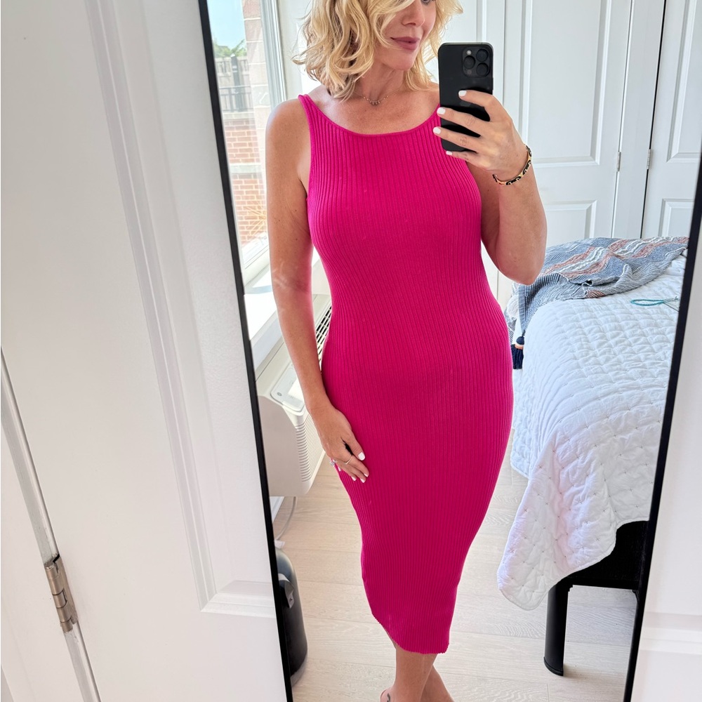 Pink Sleeveless Ribbed Dress
